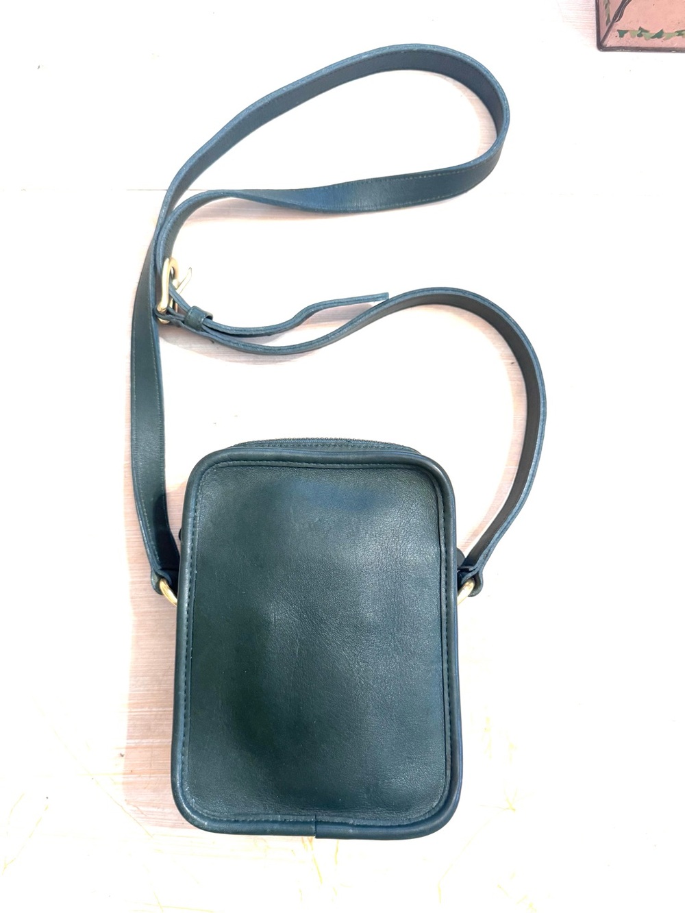Vintage Bottle Green Coach Kit Crossbody Bag (Style 9973) - Picture 4 of 6